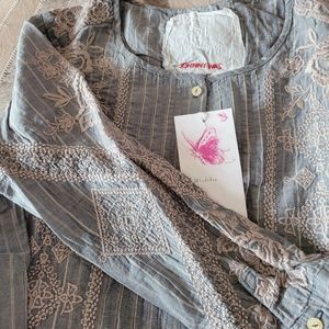 NWT Jonny was soft Cotton Embroidered shirt